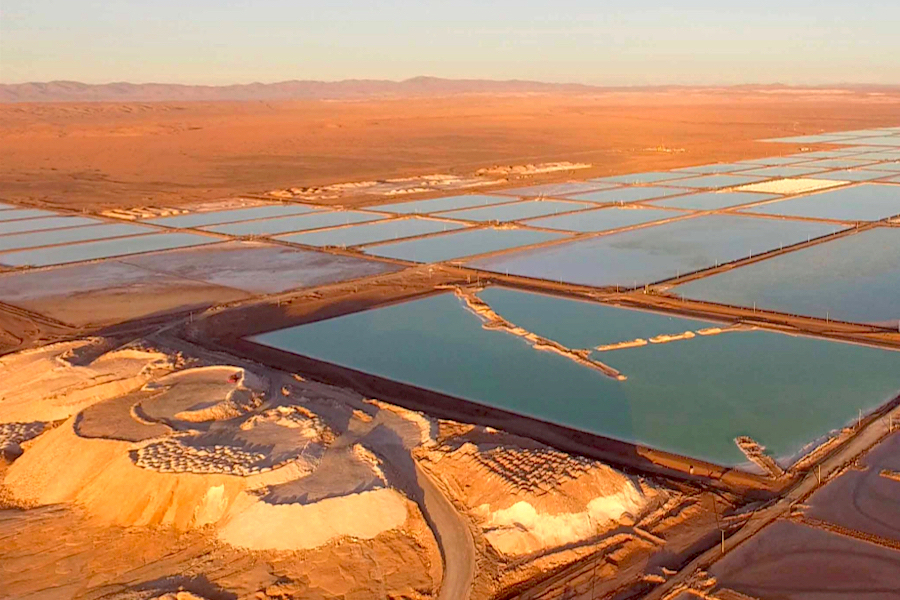 Lithium ecxtraction and mining in Chile