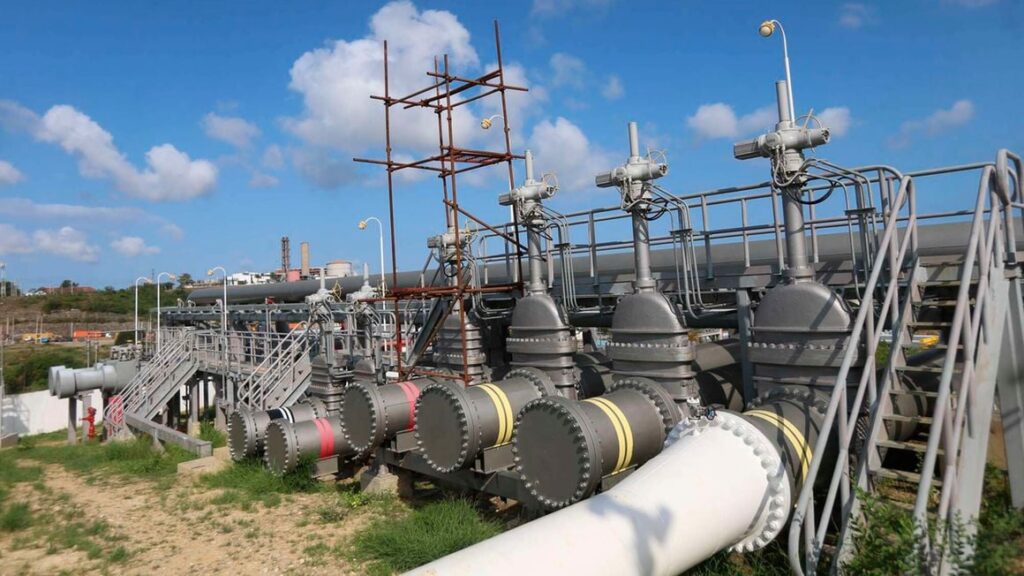 Oil production and refining infrastructure