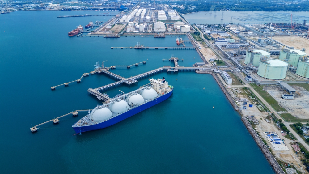 LNG production, storage, and export infrastructure