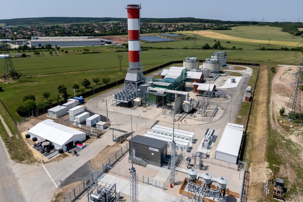 Gas turbine and BESS integration infrastructure